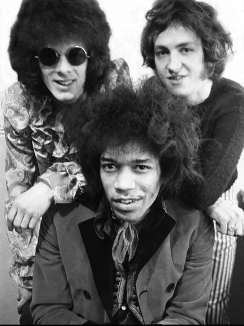 Gugatan Hak Cipta Rekan Band Jimi Hendrix Ditolak Pengadilan