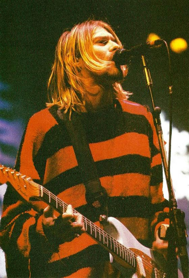 Kaos Ikonik Kurt Cobain Bertema Foxes Dilelang, Nilainya Tembus Rp130 Juta