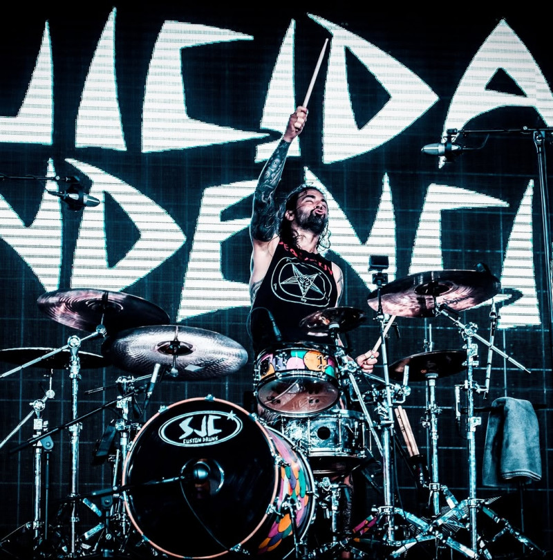 Fokus Jadi Ayah, Jay Weinberg Tinggalkan Suicidal Tendencies